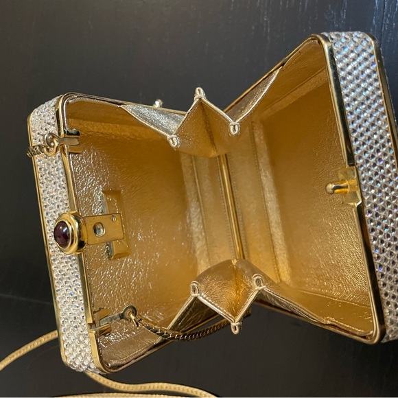Judith Leiber evening crystal clutch - Picture 2 of 8